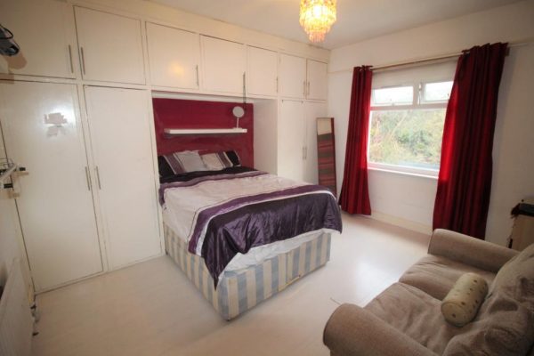Double Room to Rent - District Road